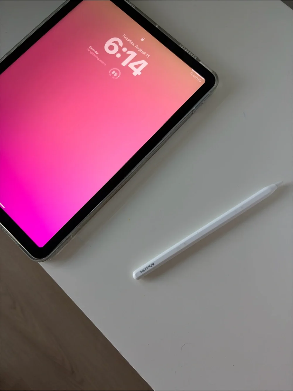Apple iPad Air 11in Bundle